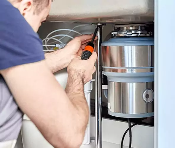 Expert Plumber for Garbage Disposal Replacement in North Miami, FL