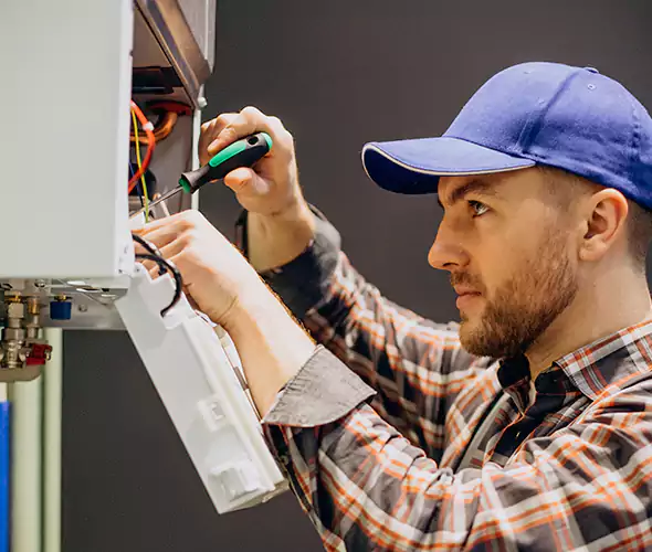 Expert Plumber for Tankless Water Heater Maintenance in North Miami, FL: Schedule Professional Maintenance Services with Us