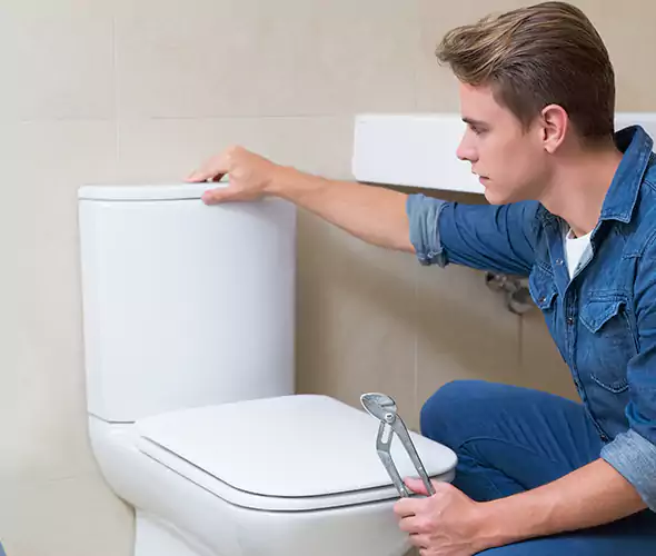 Expert Plumber for Toilet Replacement in North Miami, FL: Schedule Affordable Toilet Replacement Services with Us