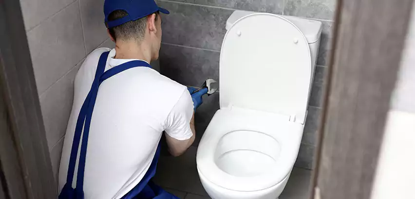 Toilet Lid Replacement in North Miami